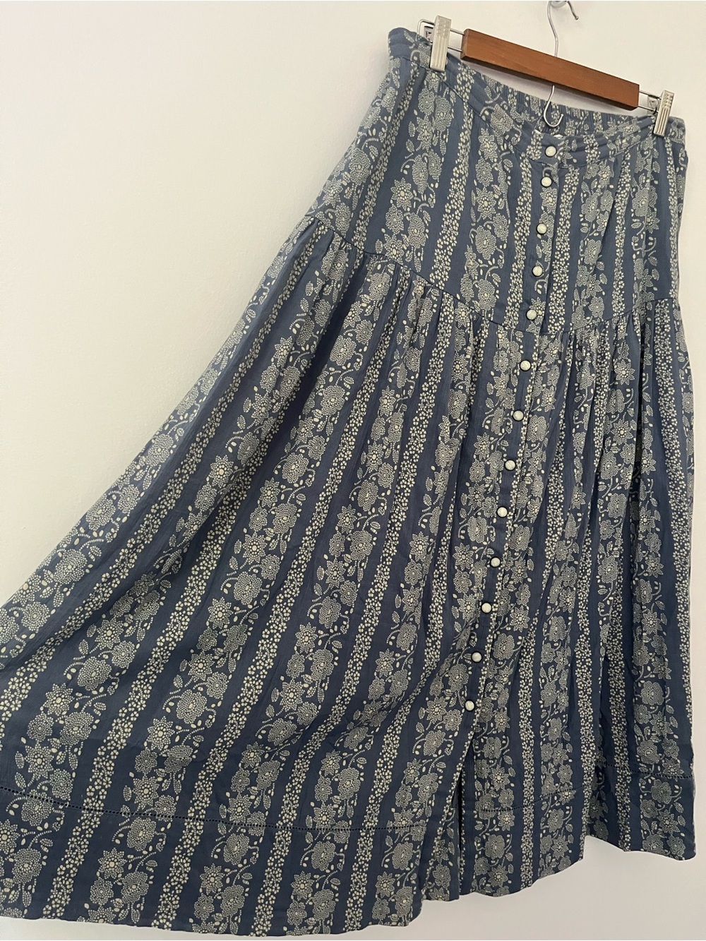 The Great Boating Skirt Blue Floral Button Up Tiered Hippie Prairie Modest 3 L - Picture 3 of 8